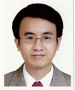 何育興